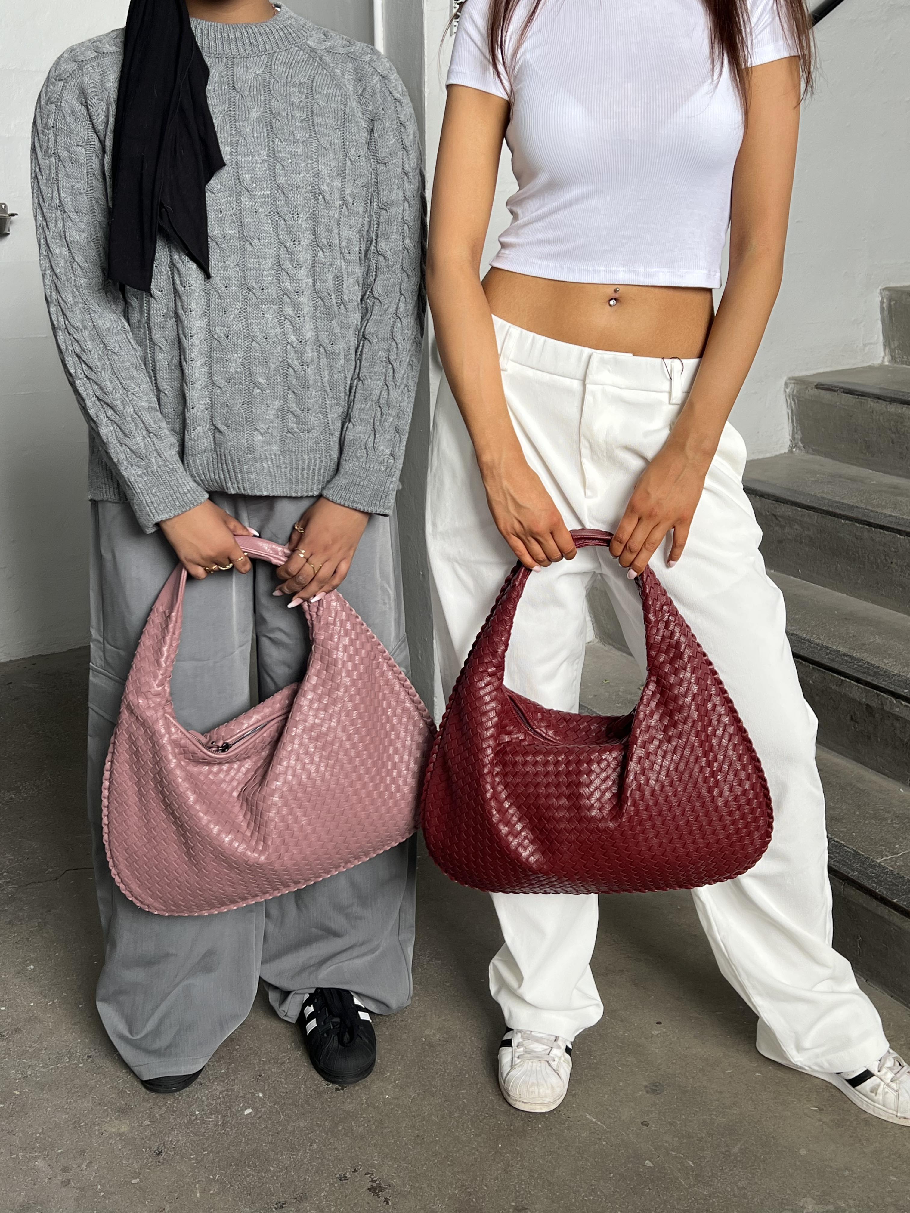 Niya Musthave Bag - Wine red