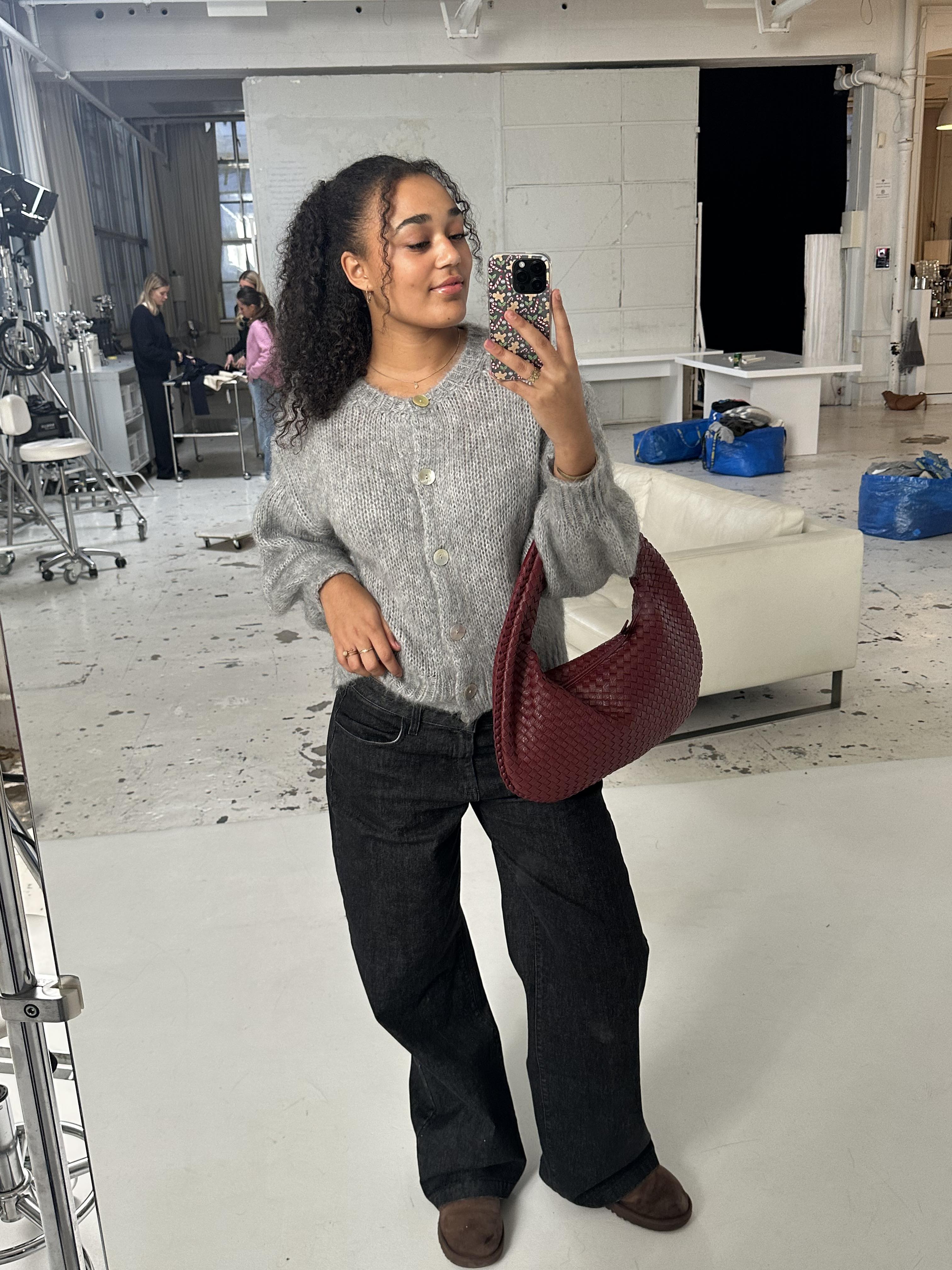 Niya Musthave Bag - Wine red