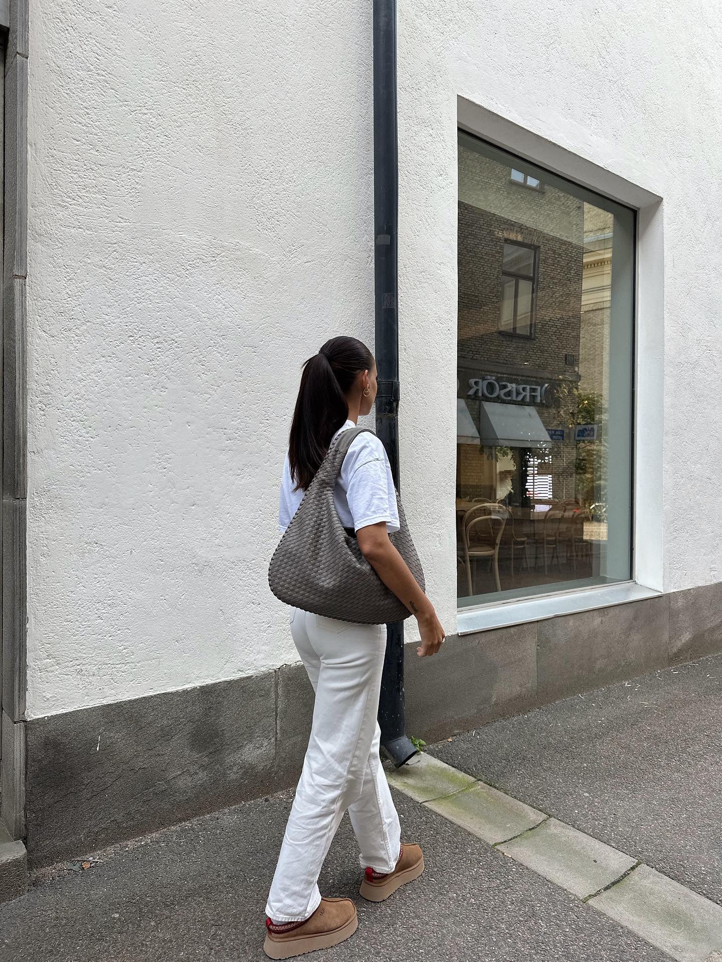 Niya Musthave Bag - Light grey