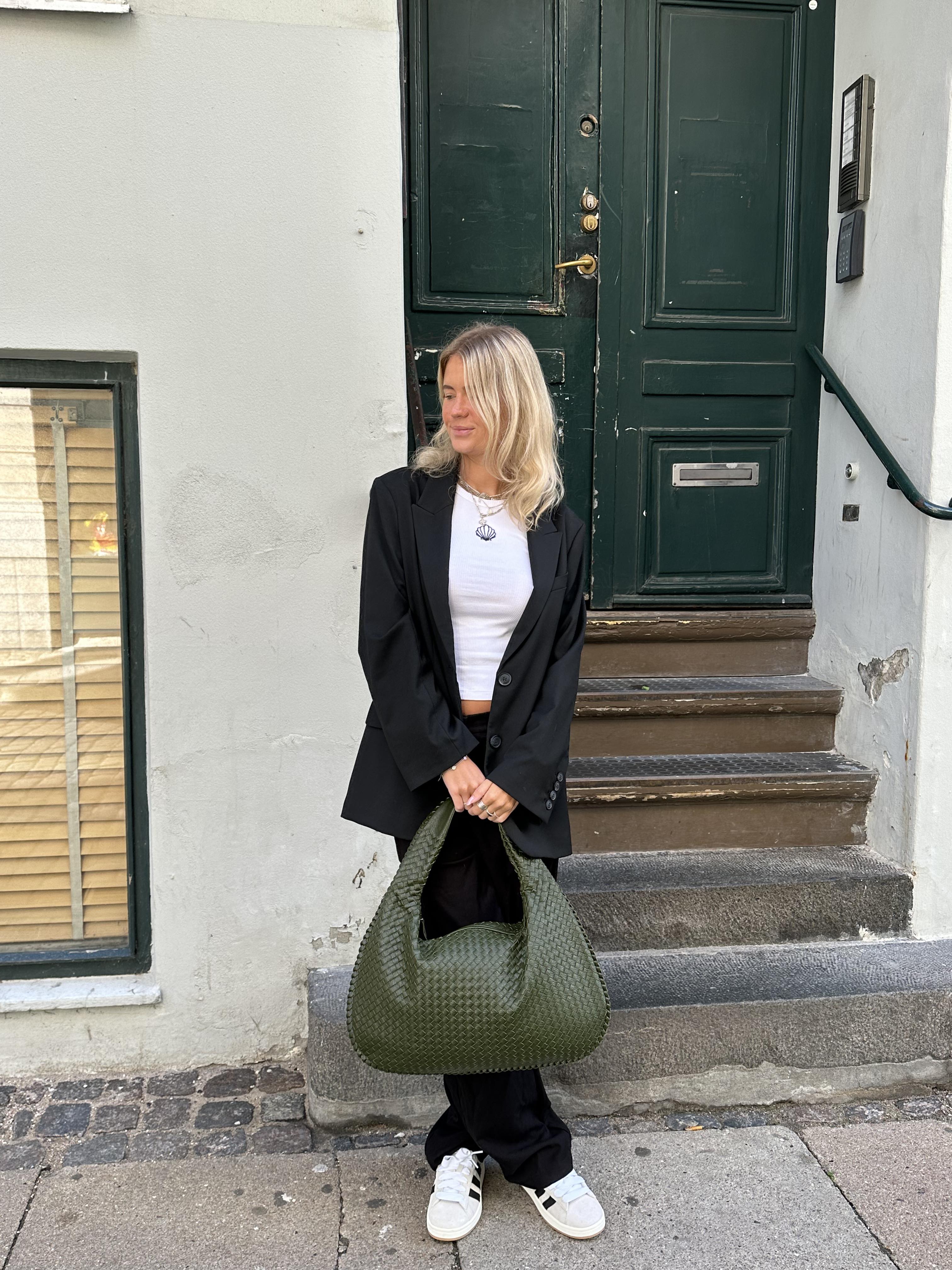 Niya Musthave Bag - Khaki