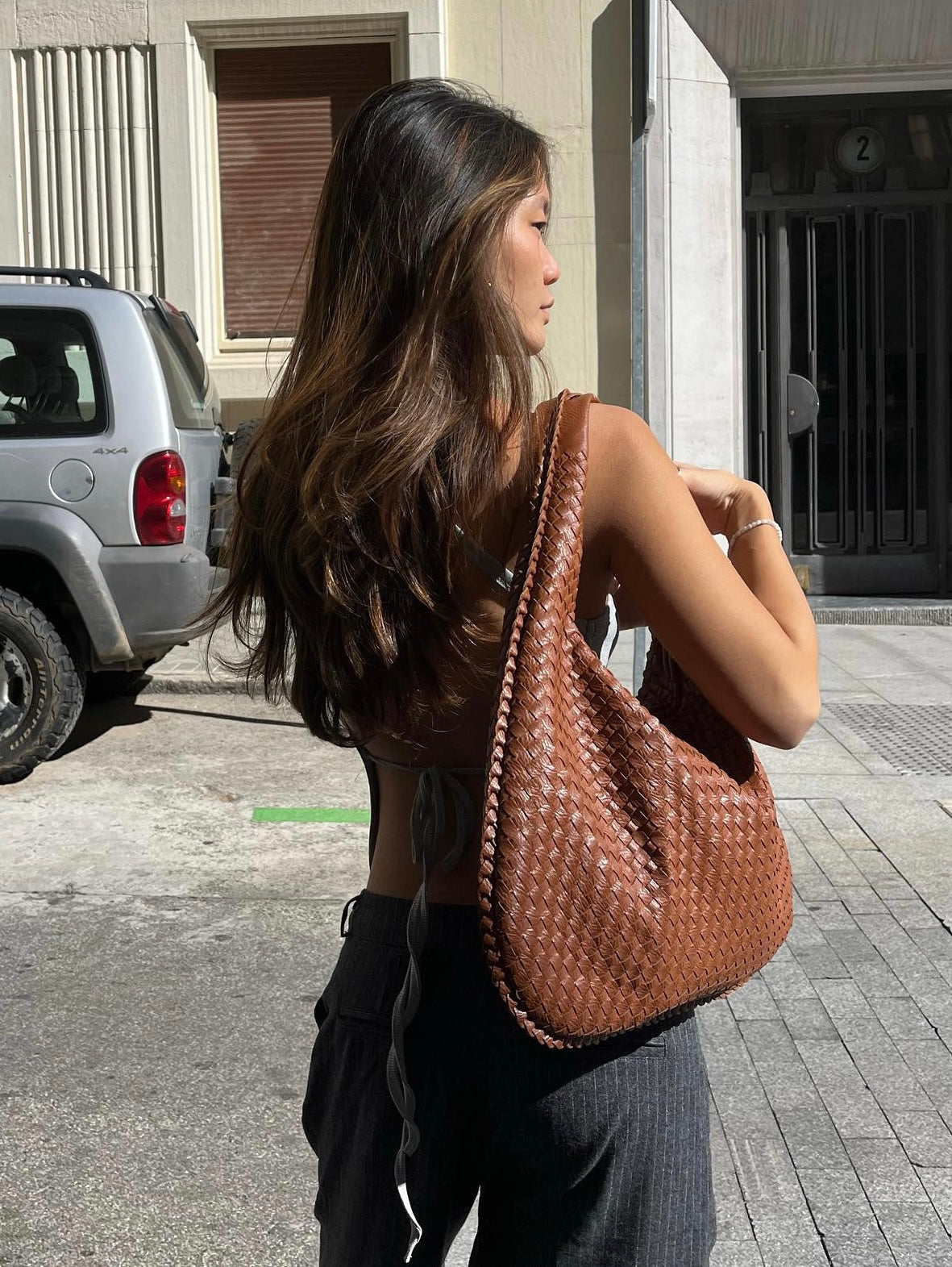 Niya Musthave Bag - Camel